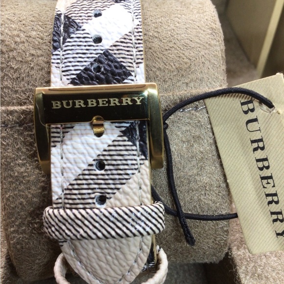 BURBERRY,  UNISEX, Gold City Exaggerated Check Watch BU9026 - Picture 7 of 13